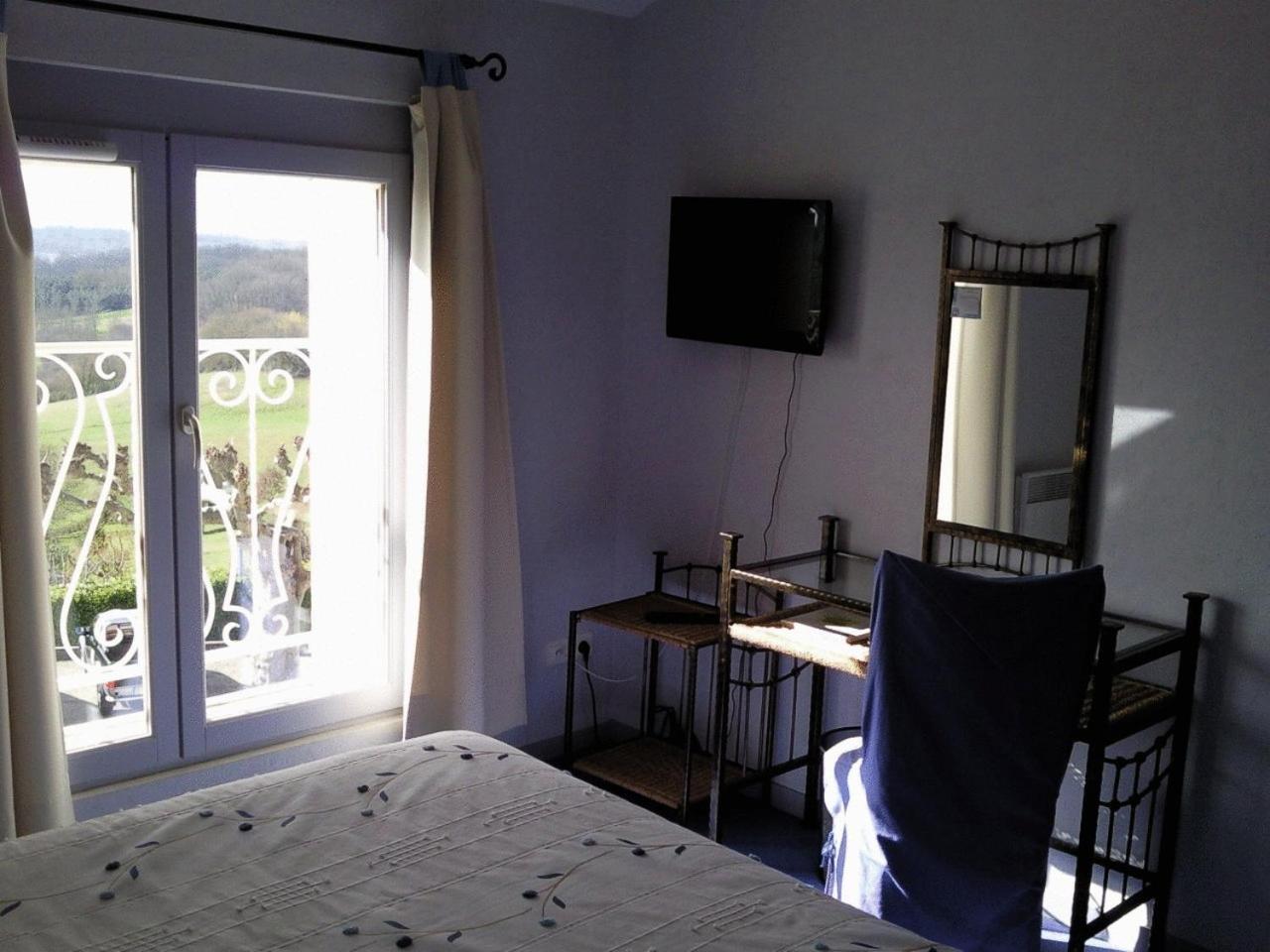 Logis L'Auberge Du Quercy Blanc Molières Kültér fotó